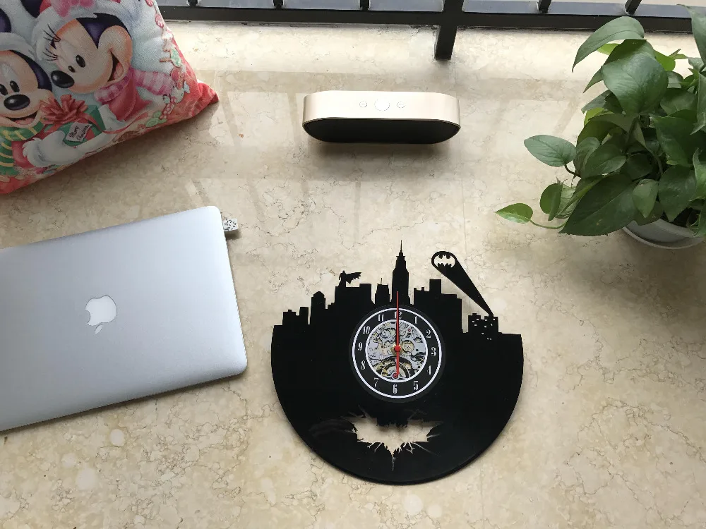 Часы "Бэтмен" 3D настенные часы "Бэтмен" Виниловая пластинка креативные Подвесные часы для декорирования жилых помещений-украшают ваш дом