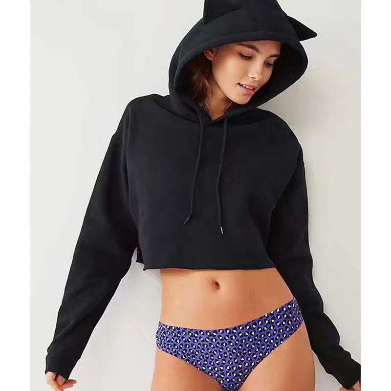 

New style brand 2019 early autumn new women's hooded black and white solid color