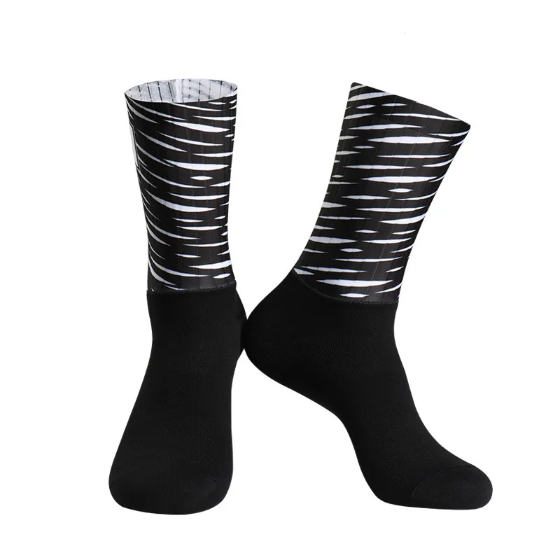 

New Anti Slip Sport Outdoo Bike Cycling Socks Men Women Integral Moulding High-tech Compression Bicycle Running Socks