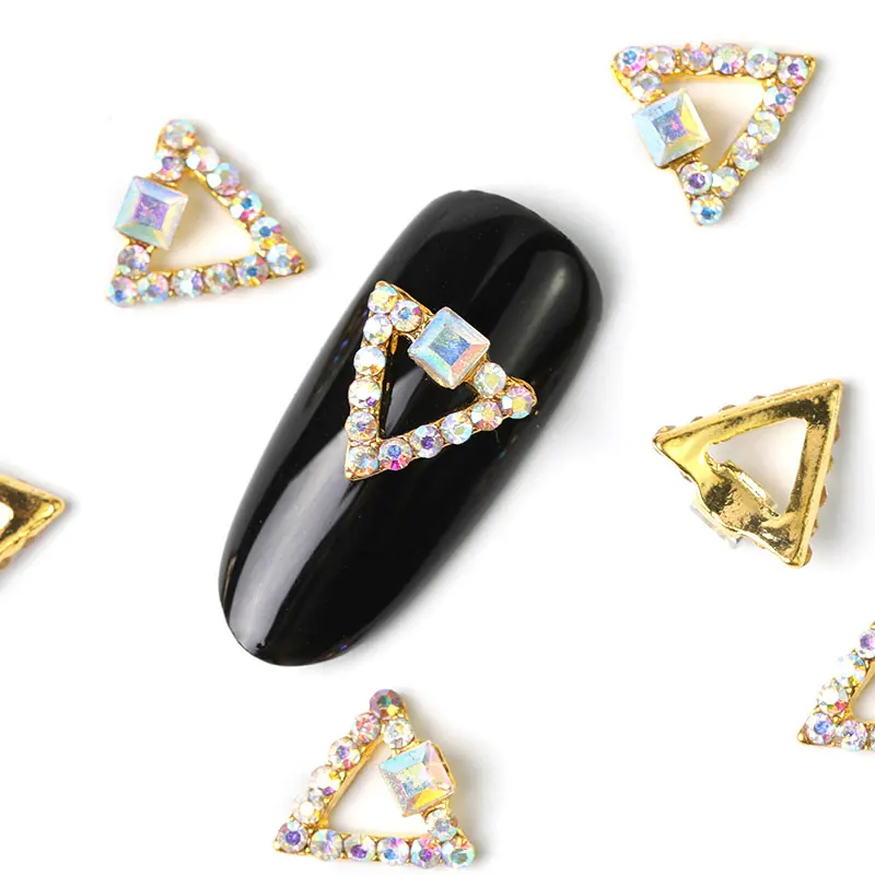 

2019 new 10 pieces crystal bright pearl nail rhinestone alloy Nail Art decorations glitter DIY 3D CJE nail jewelry pendant