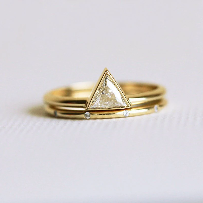 Модные золотые простые треугольные кольца для женщин высокого качества AAA обручальное кольцо из кубического циркония Набор Женский обручальные ювелирные изделия