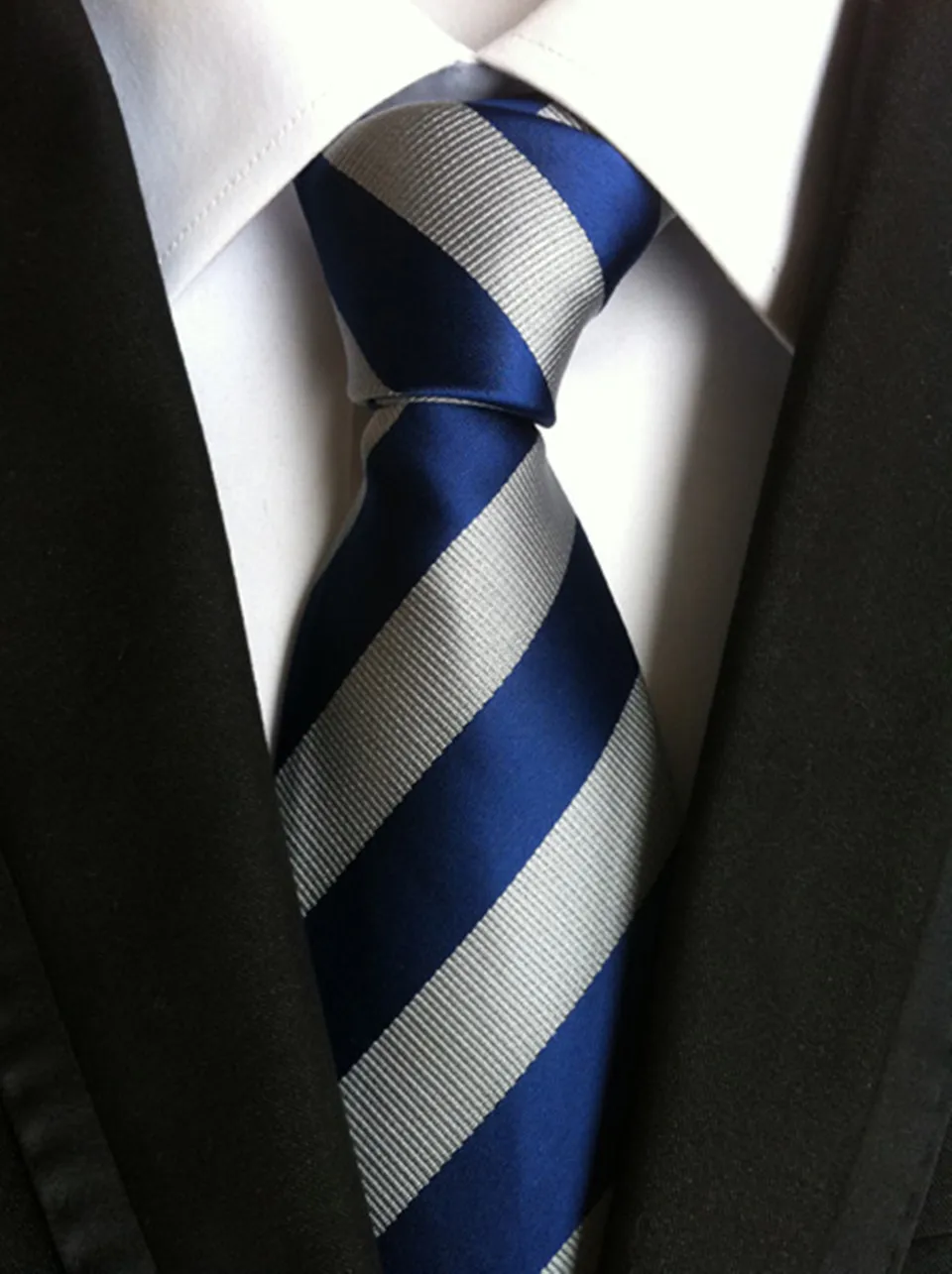 All Listings Ties for Men. Complete your formal look with a selection from the assortment men's ties at Kohl's. With classic looks, as well as trendy styles, Kohl's has all the ties for men you're looking for.