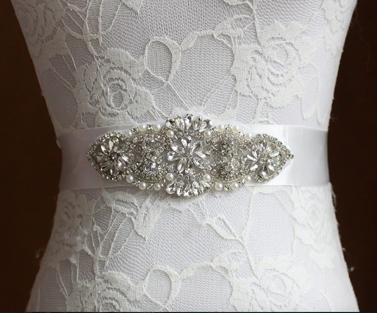 High Quality Luxury Hand made Brilliant CZ Diamond Pearl Decorated