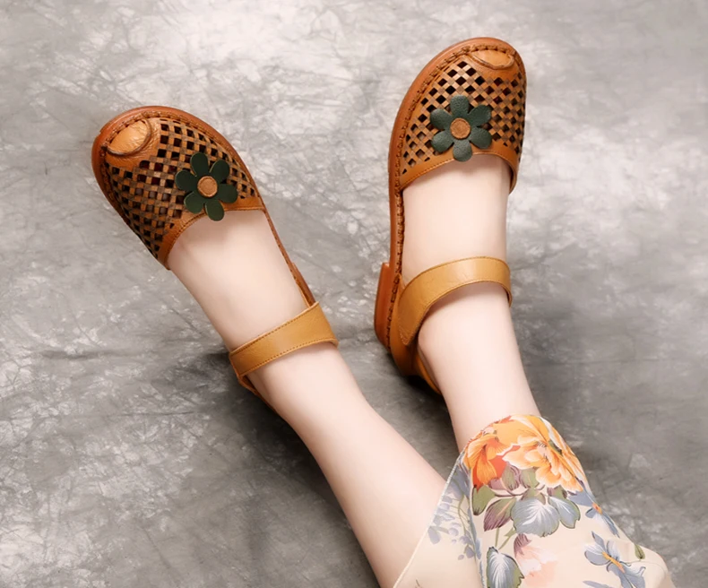 retro woman shoes