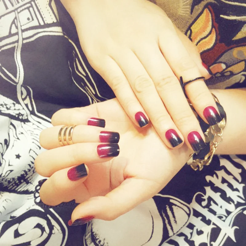Online 24 Buah Hitam Red Gradient Oval Kuku Palsu Ciuman Mewah Mengesankan Menekan Kuku Square Glossy Palsu Kuku dengan lem Stiker Murah 24 Buah Hitam Red Gradient Oval Kuku Palsu Ciuman Mewah Mengesankan Menekan Kuku Square Glossy Palsu Kuku dengan lem Stiker
