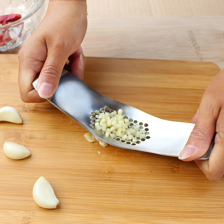 Stainless Steel Garlic Presses Tool Ginger Slicer Metal Kitchen Accessories Ginger Crusher Chopper (5)