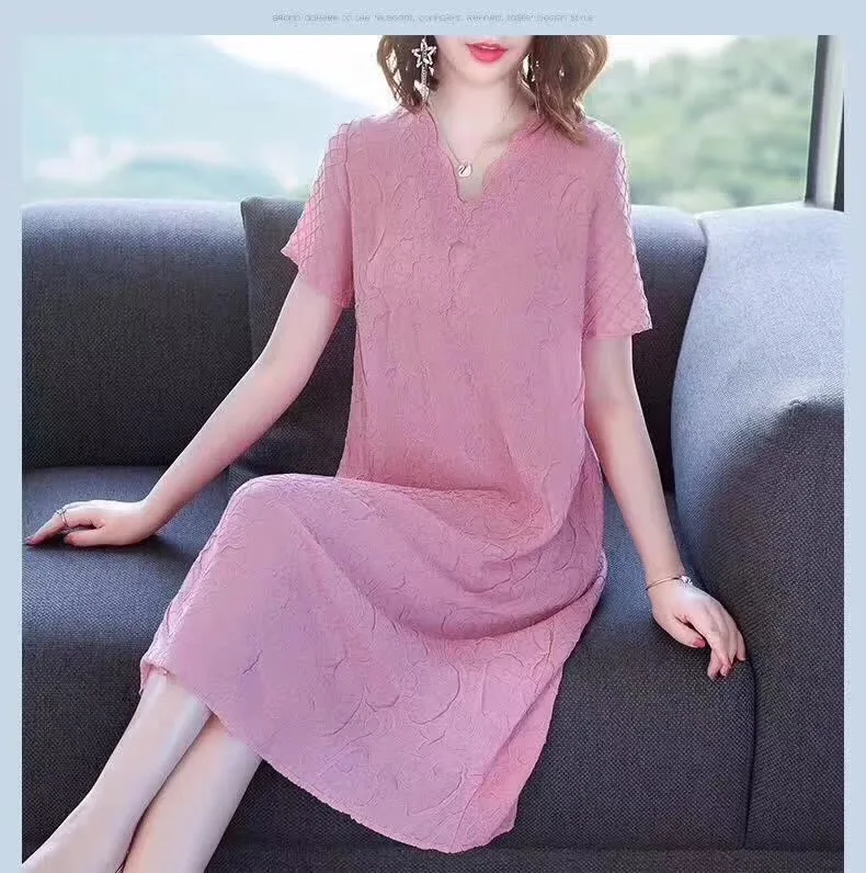 Original Design High-Quality Exquisite Flowerd Pleated Dress Sexy V-neck Pure Color Women's Straigh Dress with Short Sleeves