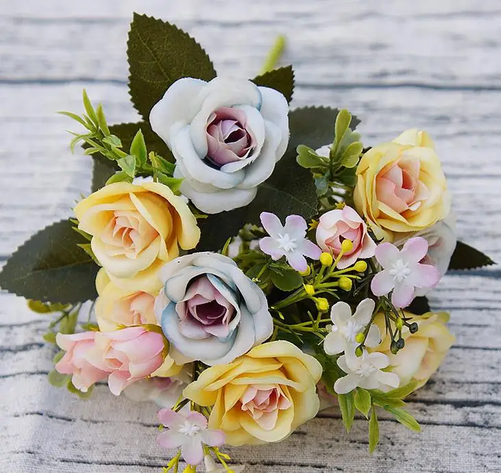 Шелковые цветы розы горячая Распродажа Маленькие розы отель домашнее свадебное украшение Хорошее качество недорогие искусственные цветы - Цвет: yellow blue