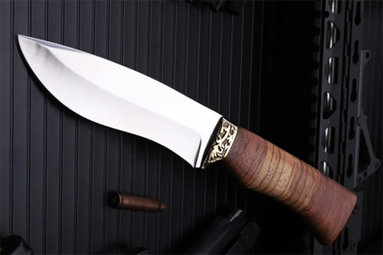 2020 New Hot Sale Outdoor Fixed Tactical Combat Military Knife High Quality Camping Survival Diving Hunting Knives EDC Tools