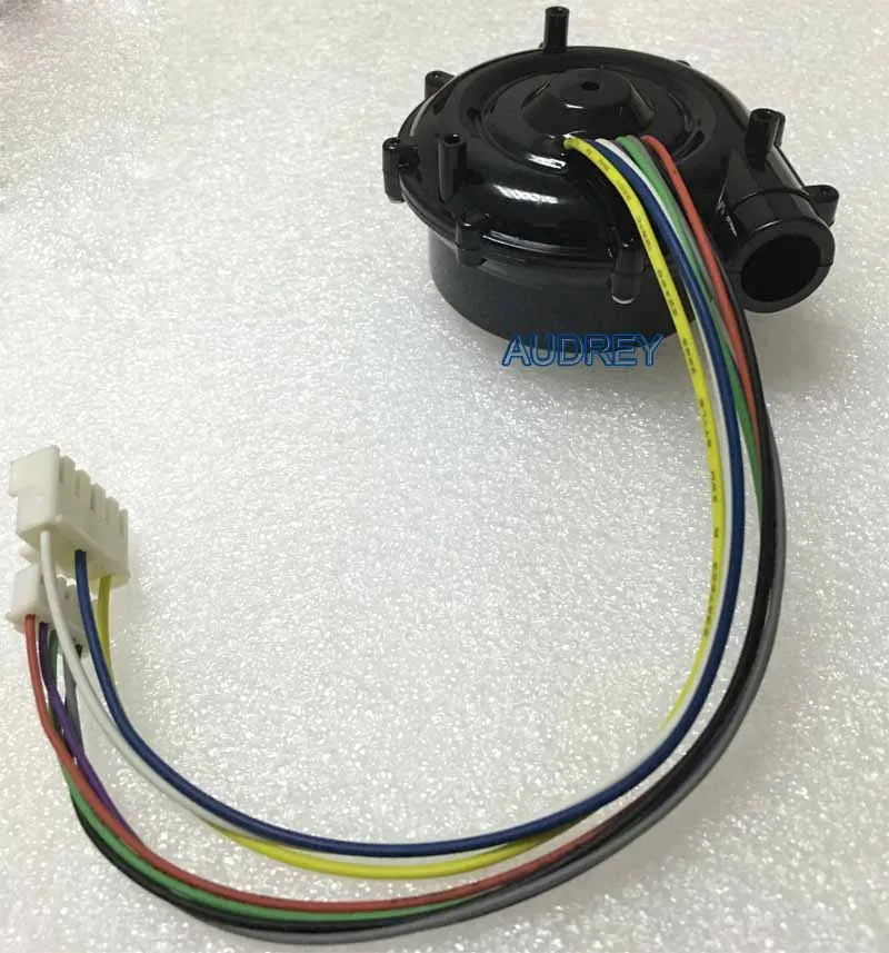 2 шт. 70 * 40mm12V Высокоскоростной микро бесщеточный вентилятор постоянного тока