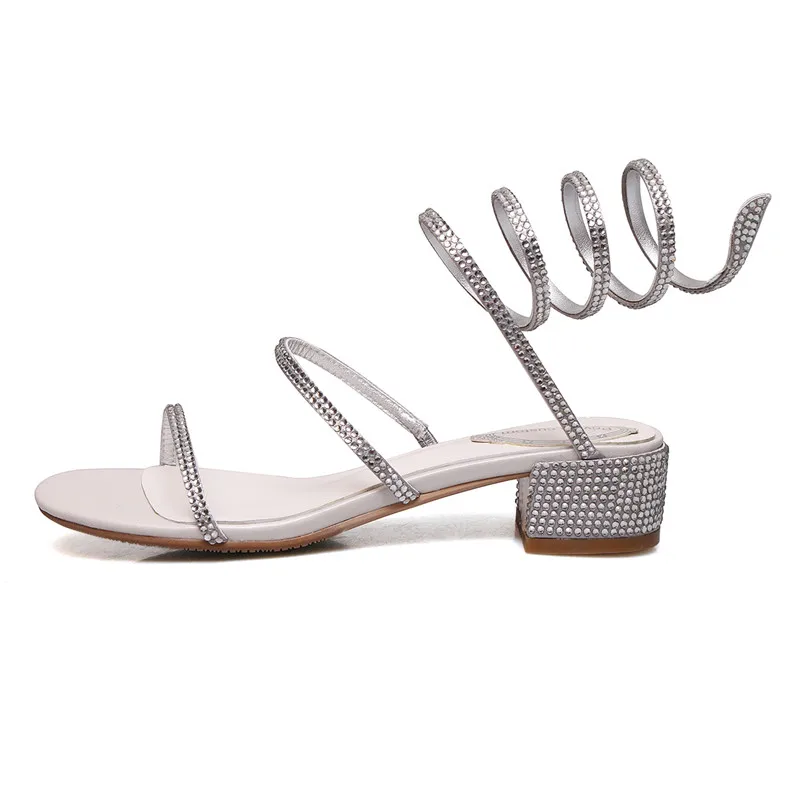

ARQA 2019 Summer New Open Toe One Word Strip Hollow Water Diamond Strap Chunky Women's Sandals Fashion Simple Sexy Shoes