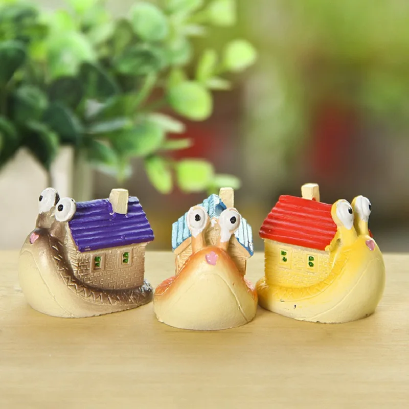 Kopen 3 stks partij Zakka Slak Kleine Huis PVC Figures Collection Model Speelgoed Kinderen Kerstcadeaus Micro Tuin Landschap Decoratie