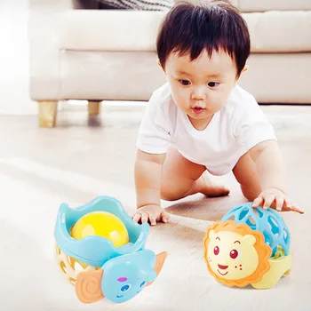 

Baby Toy Soft Hand Rattle Cute Animals Hollow Rattle Ball with Teether for Infant S7JN
