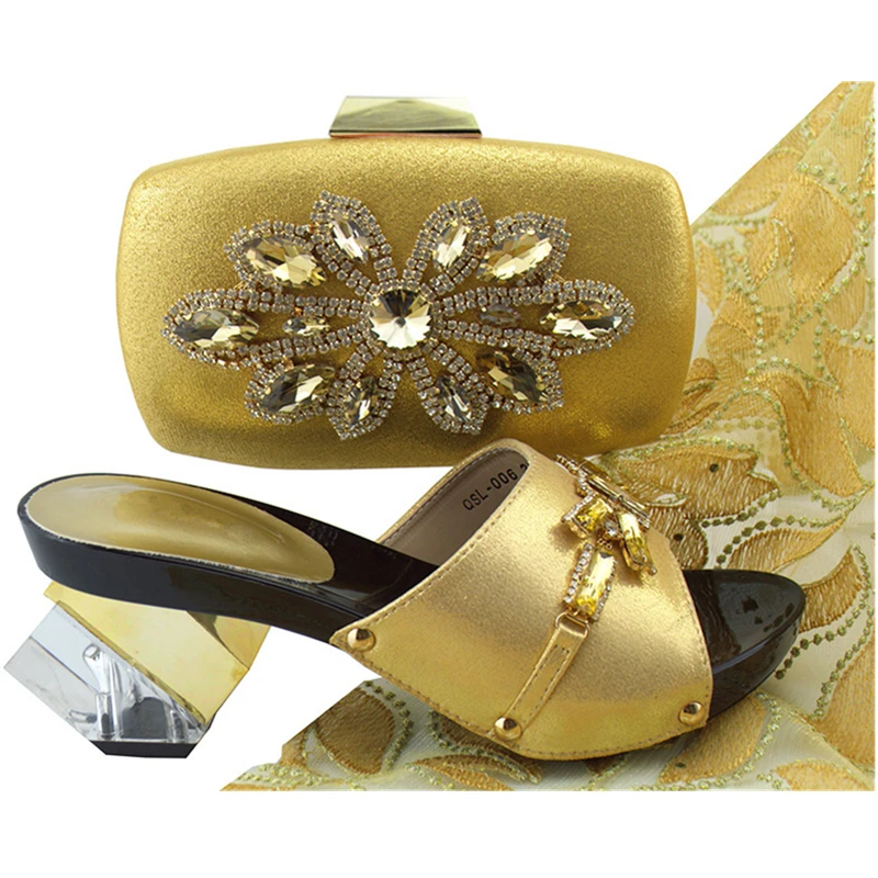 Nieuwe Aankomst Vrouw Schoenen 2018 Zomer Vrouwen Bruiloft Schoenen En Tas Set Versierd Met Strass Slip Op Hoge Hakken Dame pompen Nieuwe Aankomst Vrouw Schoenen 2018 Zomer Vrouwen Bruiloft Schoenen En Tas Set Versierd Met Strass Slip Op Hoge Hakken Dame pompen