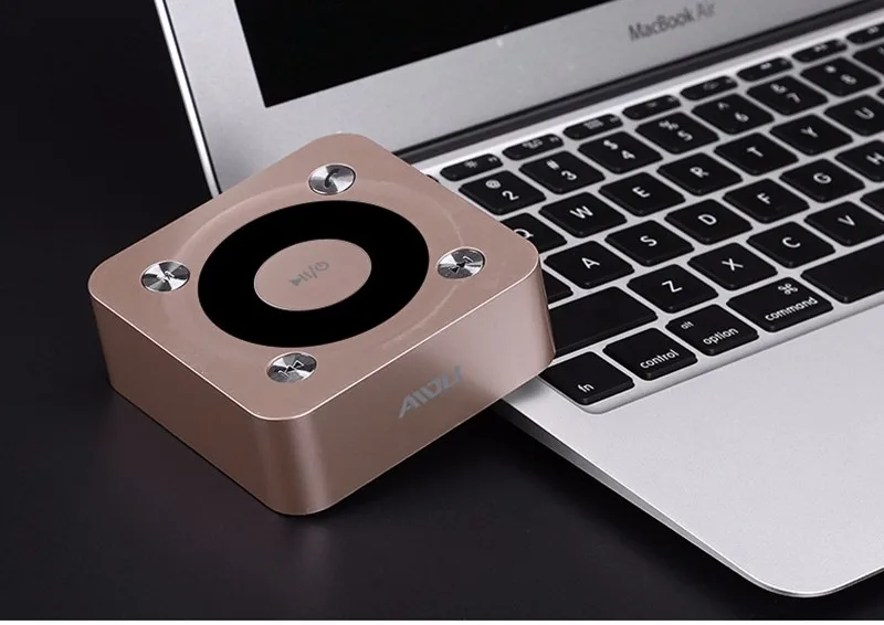 3164765700_1602209245