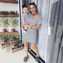 family clothing christmas clothes mom and baby family look girls clothes baby girl t-Shirts fashion mother & daughter 2019 new fashion houndstooth winter coats for mother and daughter clothes england style women and girls jackets family christmas clothing