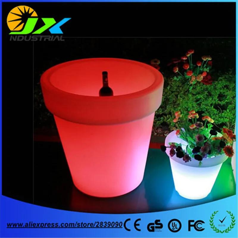 

18*18*50cm LED Light Flowerpot Colors Changeable Luminous flash flower pot indoor Outdoor illuminated Light Free Shipping