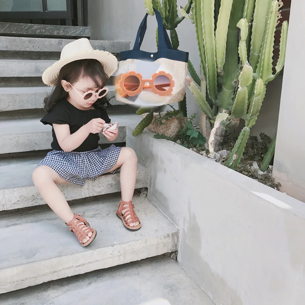 Hot Sale Summer Cute Sun Flower Kids Children Baby Boy Girl Soft Plastic UV400 Classic Vintage Holiday Sunglasses Headwear Acc