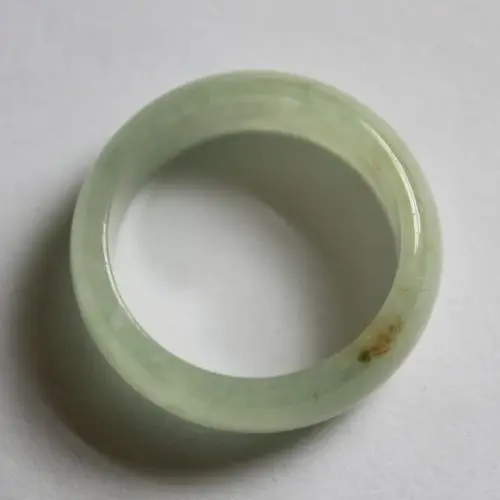 

11340 Beautiful Light Green Jadeite JADE RING