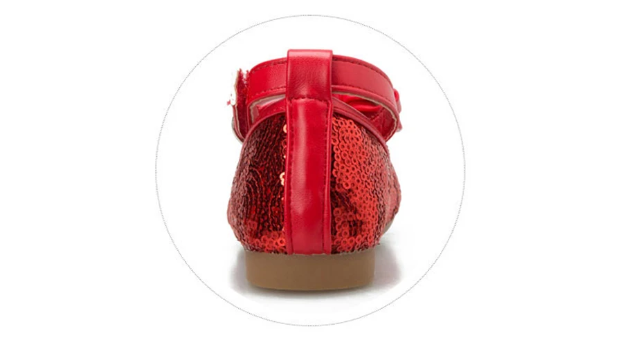 4443436208_883027810