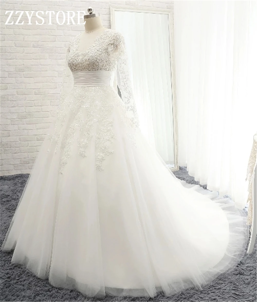 

Illusion PrincessBall Gown Arabic White wedding dresses Apppliques Long Sleeves Appliques Zipper Up plus size wedding gown