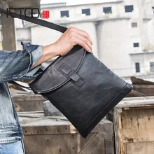 AETOO Men's shoulder crossbody bag, leather postman bag, head-layer cowhide trend men's Bag