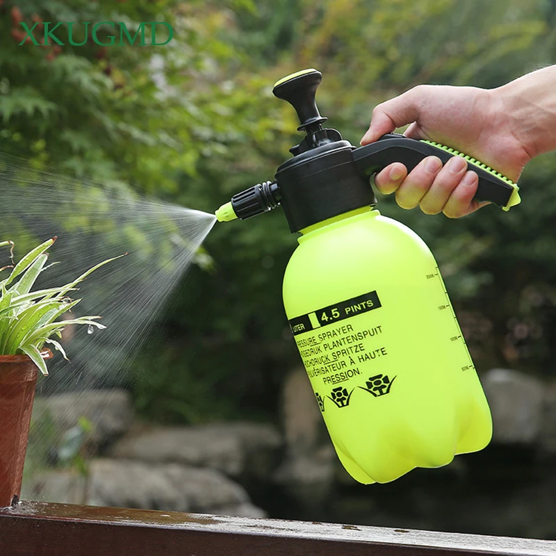 Push-type Spray Rotary Nozzle Adjustable Watering Bottle For Plant Watering Push-type Spray Rotary Nozzle Adjustable Watering Bottle For Plant Watering