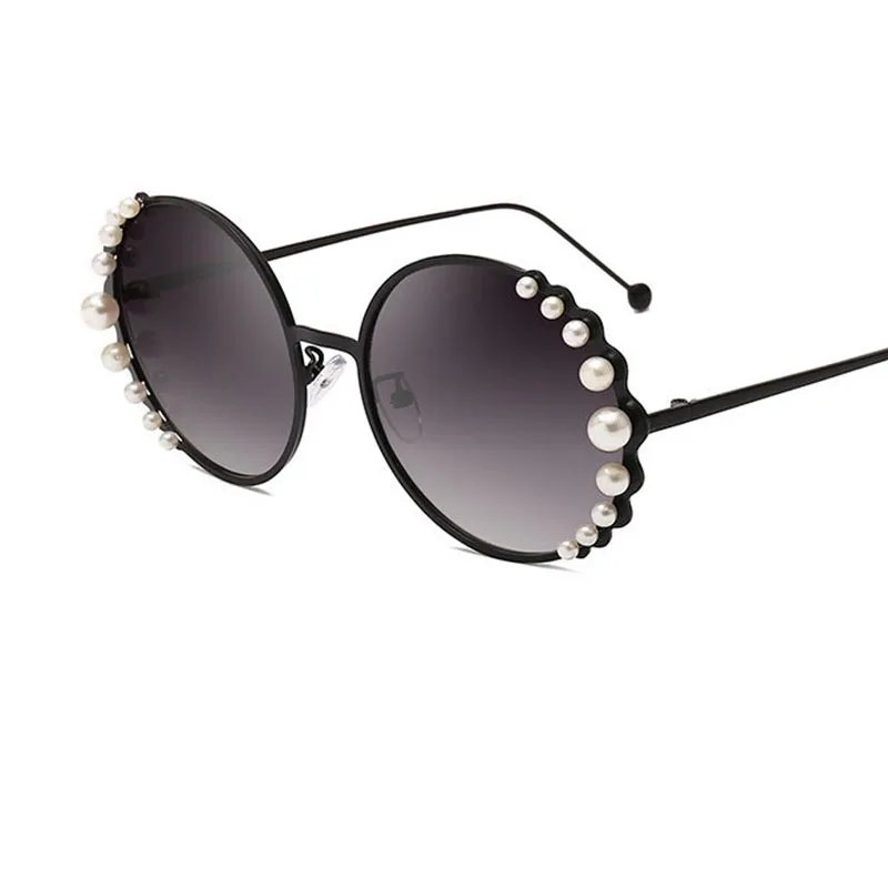 Pearl Studded Round Sunglasses