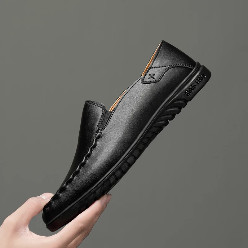 

2019 new Men Loafers Casual genuine Leather Shoes outdoor fashion handmade sewing Moccasins Summer Moccasins Men Flats shoes L4