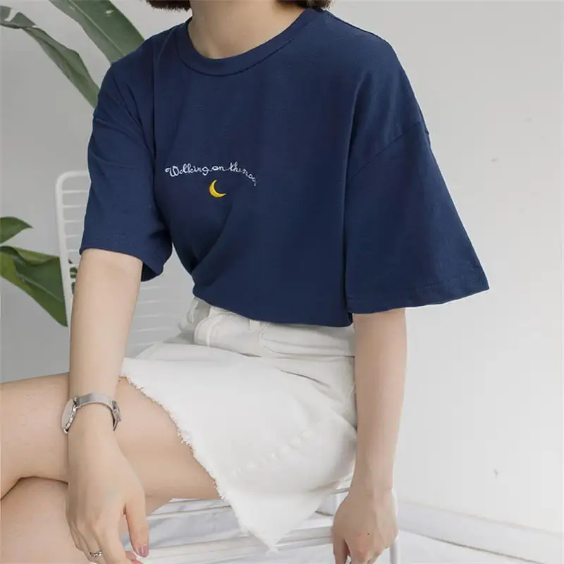 

Female Korean Kawaii Tunic For Women Art Sweet Lettering Moon Embroidery T-shirt Women's T-shirts Japan Harajuku Ladies Vintage