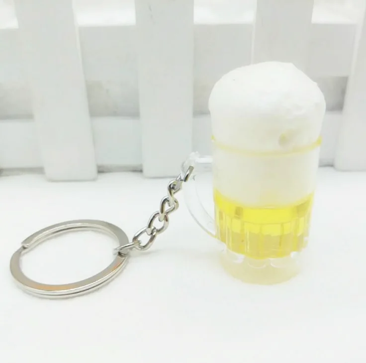 2018 New Simulated Beer Mug Key Chain Cute Keychain Women Car Bag