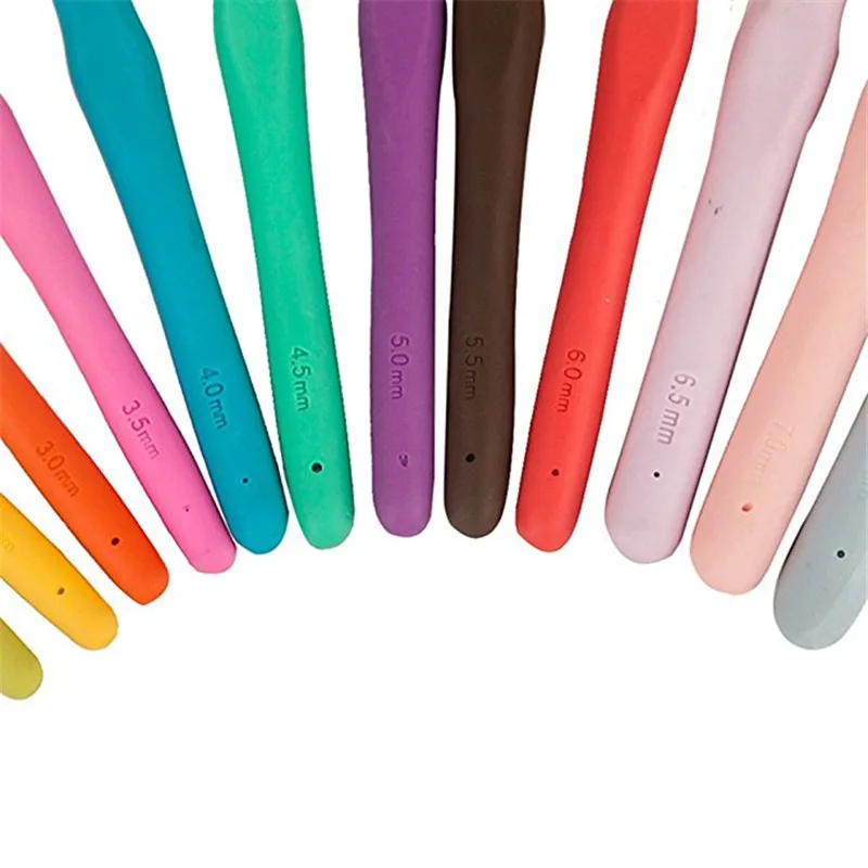 12pcs Crochet Hooks Set Ergonomic Multicolor 2.0-8.0mm Knitting Needles Soft Rubber Handle Crochet Needles For Any Yarn Weave (10)