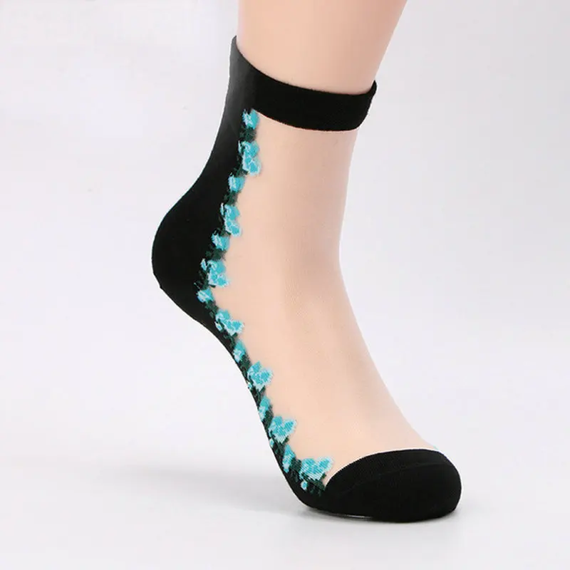 Hot-Summer-Woman-Socks-Female-Thin-Crystal-Glass-Silk-Transparent-Socks-Girls-Stretch-Socks-Chaussette-Femme.jpg_640x640 (5)