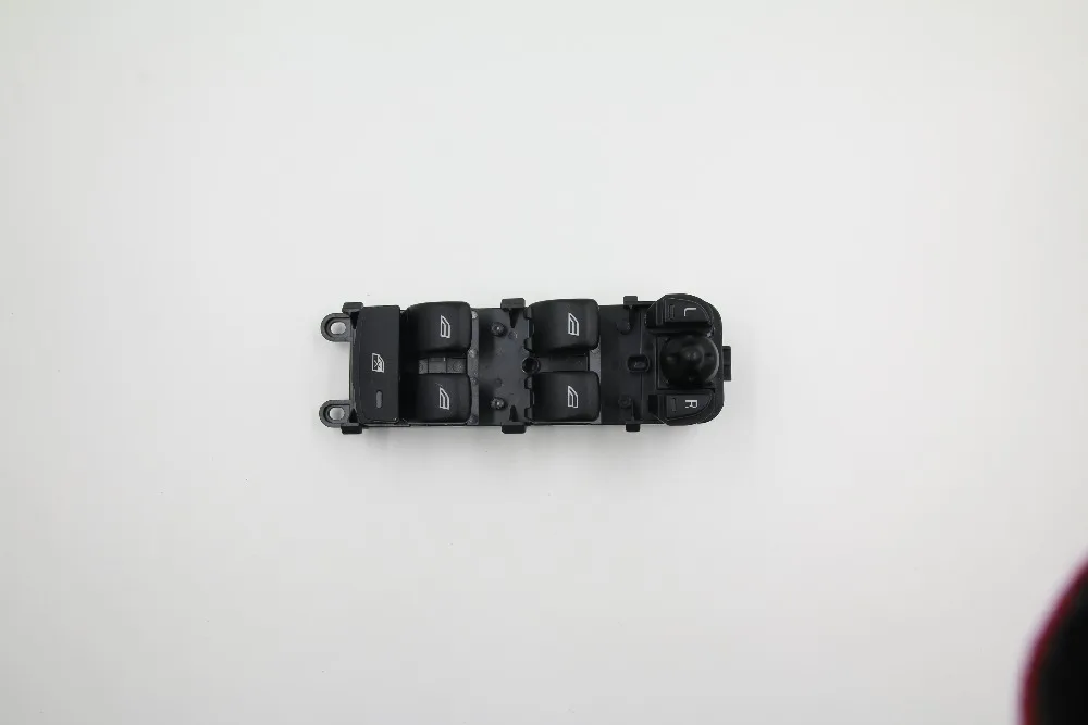 

Power Window switch for Land Rover LR2 LR4 Discovery 4 10- Range Rover Sport 10 auto front door switch LR086040 LR013883