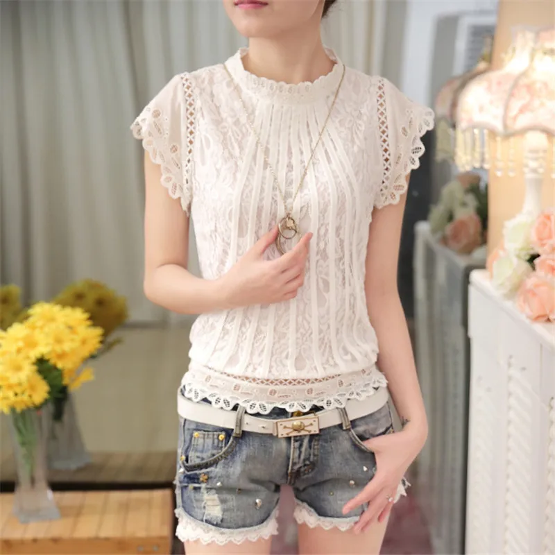 

HOT 2017 New arrival summer new Korean Slim lace stitching sleeveless chiffon shirt Women Hollow-Out Loose Tops Shirt S-XXL 820C