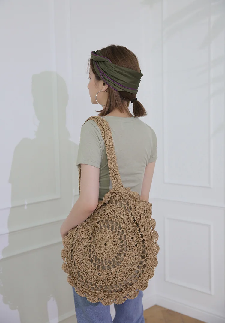 Богемные круглые сумки из ротанга, тканые соломенные женские сумки ручной работы, плетеные сумки на плечо, Большая вместительная Женская Повседневная летняя пляжная сумка - Цвет: brown