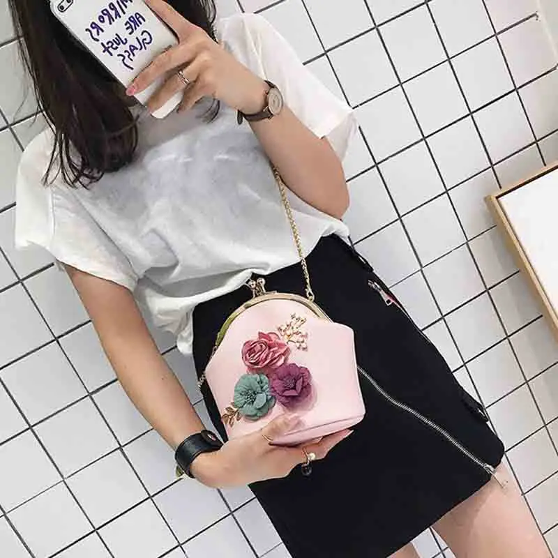 

Small Cute Shoulder Bag For Women Designer Handbag Lady Famous Brand Handbags Female Flower Clutch Casual Luxury Bags totes