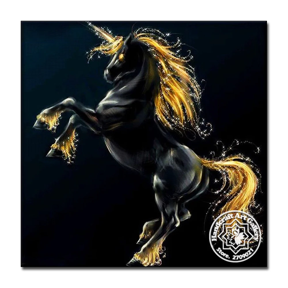 красивые лошади. конек горбунок кобылица с золотой гривой. конь с золотой гривой. конек горбунок кобылица с золотой гривой. лошади фэнтези.