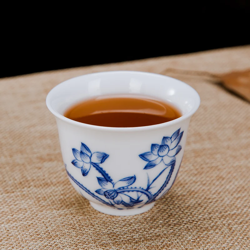 2 шт./лот 75 мл Цзиндэчжэнь фарфоровые чайные чашки ручная роспись узор черный чай чашки офисные чай ware ча чаши ручной работы посуда для
