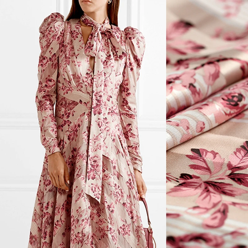 

143CM Wide 190G/M Weight Pink Floral Print Polyester Chiffon Fabric for Spring and Summer Dress Shirt Jacket DE994