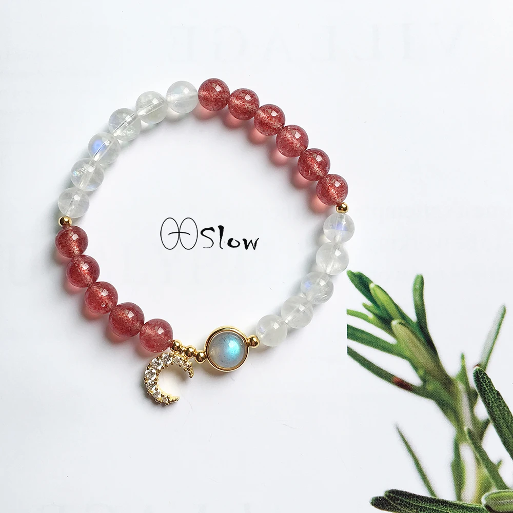 

Original customized natural strawberry crystal white moonlight crystal pink bracelet simple and fresh student bestie girl