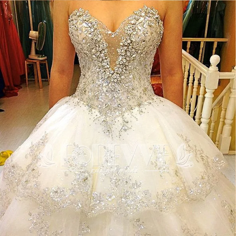 Di Lusso in Rilievo di Cristallo Pizzo Abito da Sposa 2019 Dubai a File  Ruffles Abiti da Sposa Brillante Abiti da Festa di Nozze Abiti da Sposa|vestidos  de novia|beaded lace wedding dressbridal