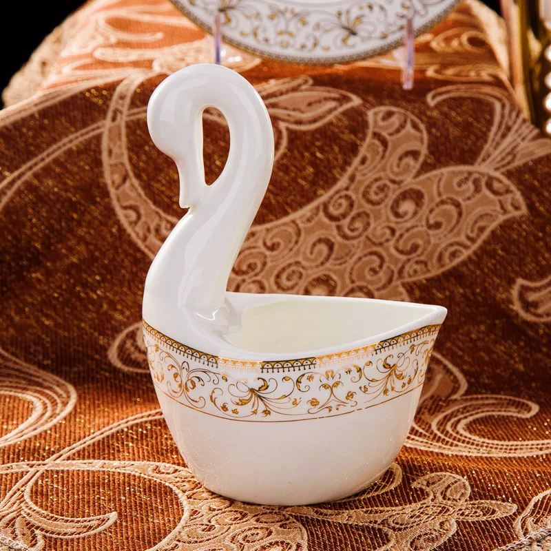 Setdishes56TownandbonechinacrockerycutlerysetisChinese