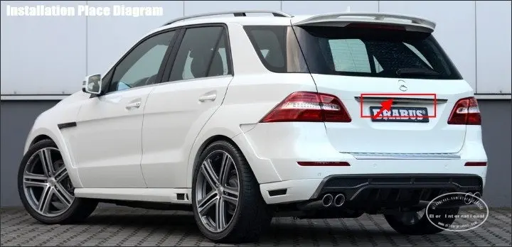 L-1026 car