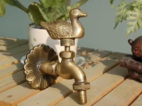 В форме животных садовый кран деревенский стиль античная бронза кран с уткой с декоративной наружной кран для мытья сада