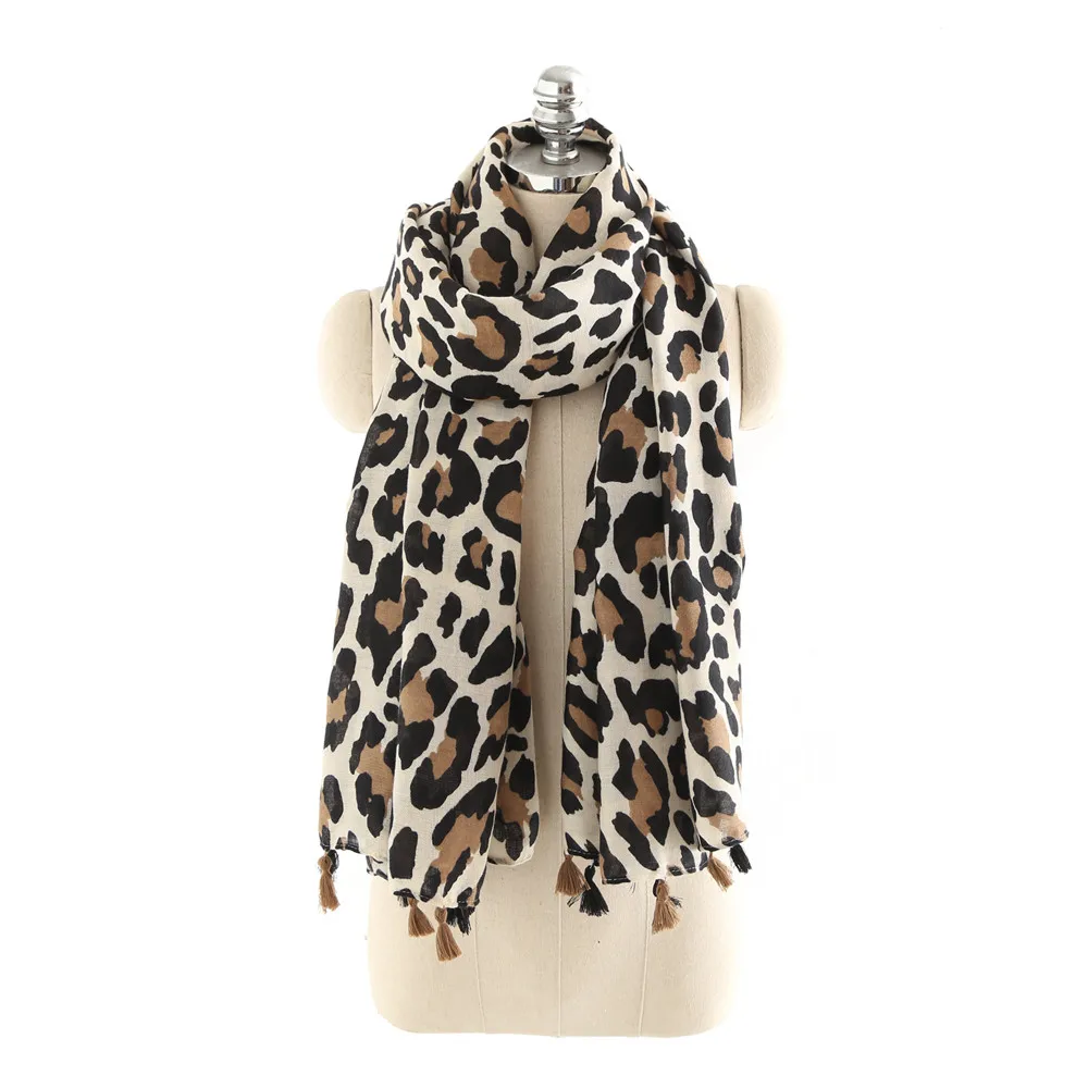 Women Classical Leopard Printing Twill Tassel Stylish Women Scarf Winter Shawl