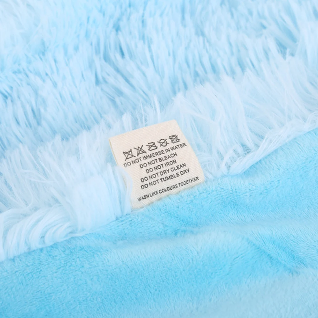 Soft Luxury Blanket Plush Shaggy Silky Blankets Faux Fur Throw Bedspread Red Summer Quilt Throw Blanket for Wedding Decor