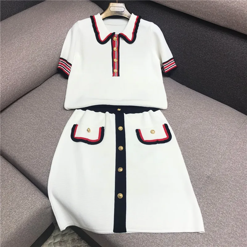 

female small sweet wind hit a particular color black fungus edge doll get knitting choli + package buttocks skirts