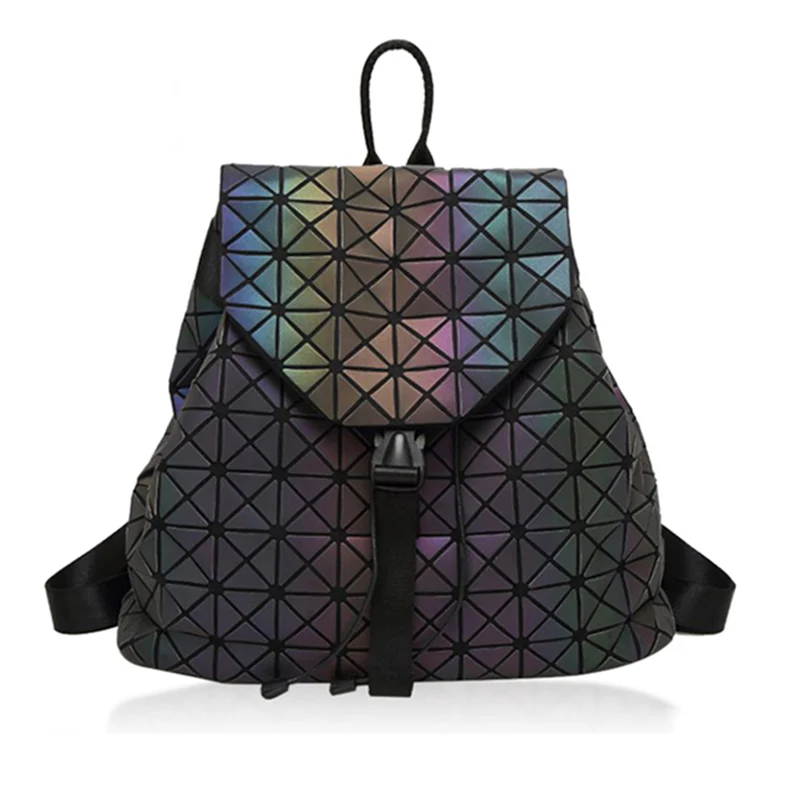 Women Geometric Backpack Luminous Female Evening Bag Diamond Sequins PU Laser Back Pack Lady Casual Plaid Baobao Mochila BP0232 (2)