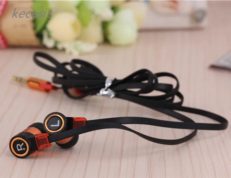 In-ear-Headset-Colorful-Flat-wire-Portable-Good-Bass-Cheapest-Earphone-Good-Quality-for-Samsung-xiaomi (3)__